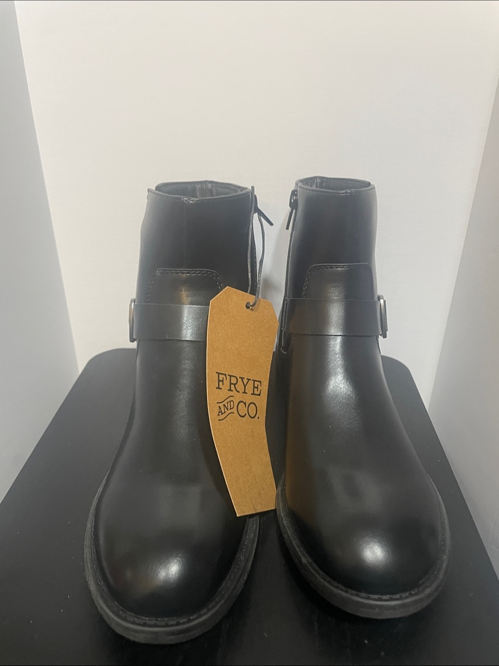 FRYE AND CO. Black Leather Heeled Ankle Boots